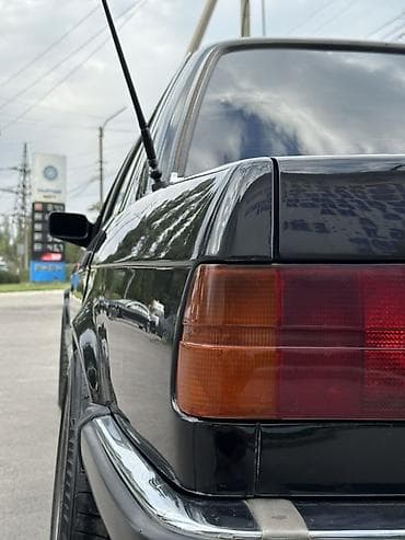 на грузовое авто: BMW 3 series: 1986 г., 3 л, Механика, Бензин, Седан — 9