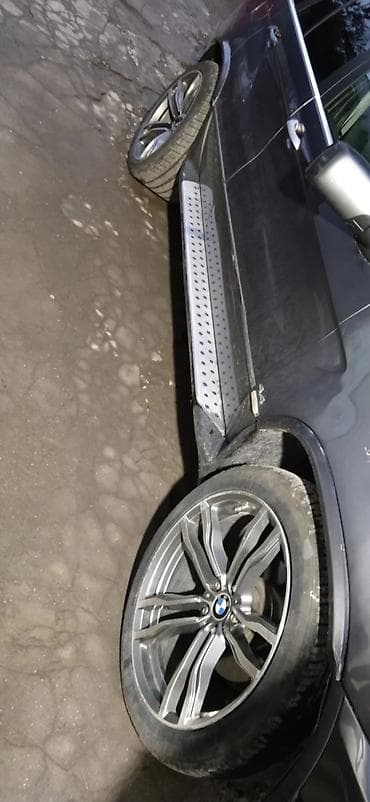 на пневме: BMW X5: 2002 г., 4.4 л, Автомат, Бензин, Кроссовер — 2