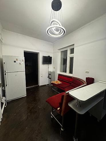 токмок сдаю дом: 130 м², 5 комнат — 6