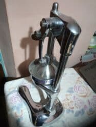 электро шашлычник: Аэрогриль печь мясныемучные,и фрукты и овощи2300с.соквыжималка — 7