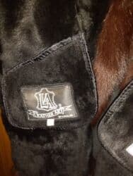 кожаные куртки цена: Продам куртки женские кожа.1- размер 46-48 черная. На пуговицах — 5