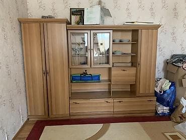 стенка горка в гостиную: Стенка-шкаф, Тип стенки-шкафа: Горка, Для зала, Особенности: Для хранения посуды — 1