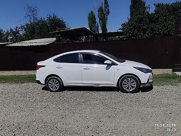 hongqi ehs9: Hyundai Solaris: 2021 г., Автомат, Бензин, Седан — 5