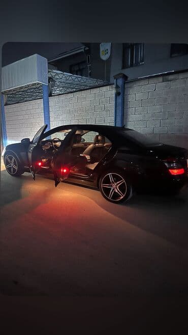 Mercedes-Benz S-Class: 2007 г., 5.5 л, Бензин