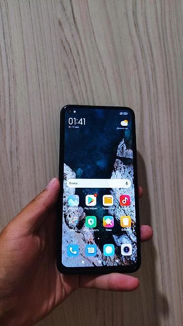 купить макбук в рассрочку: Redmi, Redmi Note 9, Б/у, 128 ГБ, цвет - Зеленый, 1 SIM, 2 SIM — 2