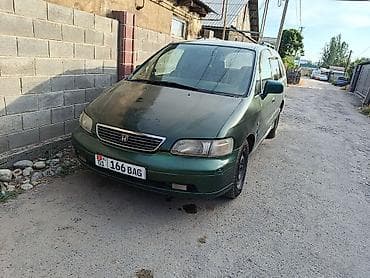 одиссеи: Honda Odyssey: 1996 г., 2.2 л, Автомат, Бензин, Минивэн — 3