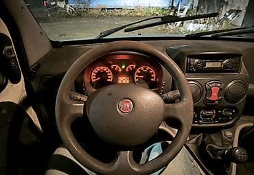 Продажа авто: Fiat Doblo: 2009 г., 1.6 л, Ручные, Газ, Фургон — 2