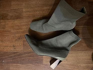 маркс: 2 Пакета вещей за 1500 сом Самовывоз Карла Маркса Медерова Размеры — 6