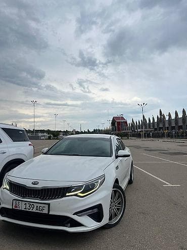 Транспорт: Легковое авто, Пункт назначения: Чолпон-Ата, Количество мест: 4, Лицензия №: 00001 — 2