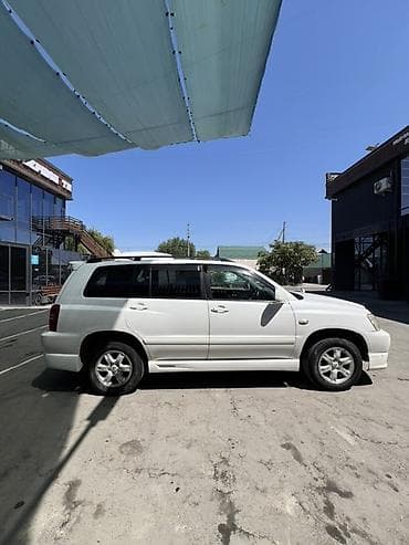passat variant: Toyota Kluger: 2001 г., 2.4 л, Автомат, Газ, Кроссовер — 7