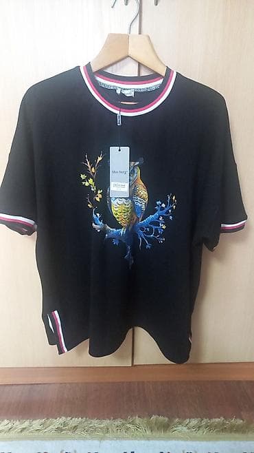 китай товары: Новые футболки по 2000с. 54-56 размеры Турция. Платье изумрудного — 10