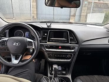 byd e2 2023: Hyundai Sonata: 2019 г., 2 л, Автомат, Газ, Седан — 8