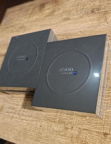 poco x4 pro: Vivo X300, Новый, 256 ГБ, цвет - Черный, 2 SIM — 2