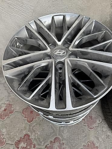 diska r13: Продаю комплект оригинальных дисков Hyundai Grandeur 

- Диаметр: R 17 — 2