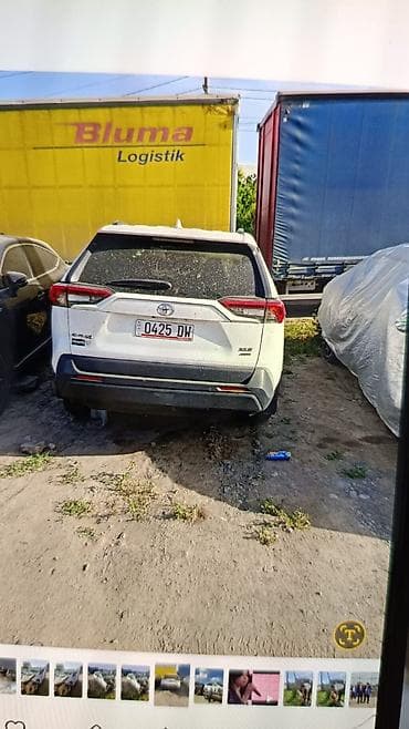 Toyota RAV4: 2021 г., Бензин, Кроссовер