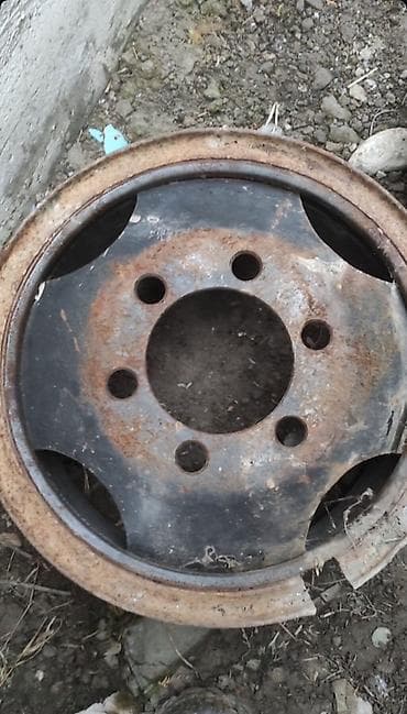 нива передний мост: Железные Диски R 33 1 шт, отверстий - 6 — 1