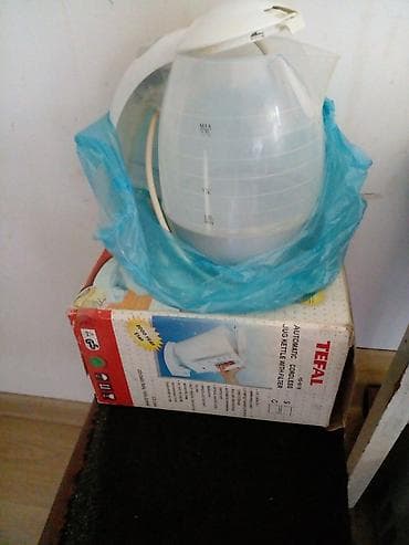 2 эл.чайника обмен на 3 кг сахара. Который в коробке то работает то не