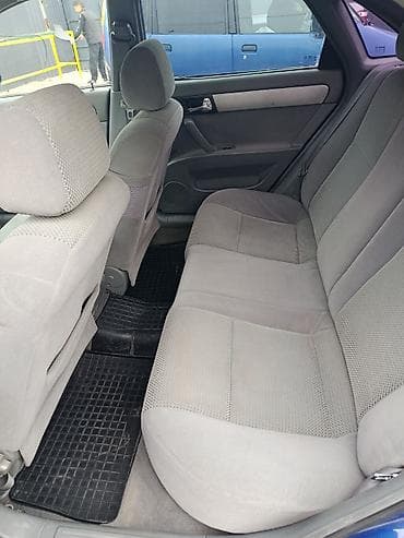 Chevrolet Lacetti: 2008 г., Кол менен иштөөчү, Бензин, Седан — 3