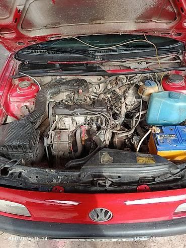 Volkswagen: Volkswagen Passat: 1989 г. — 2