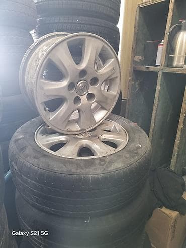 Транспорт: Куйма Дисктер R 16 Toyota, Жуп, тешиктери - 5, Колдонулган — 1