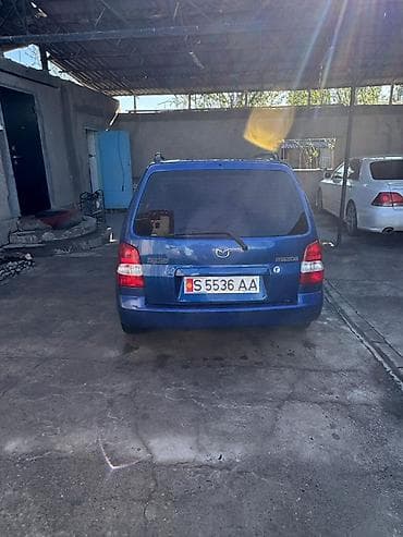 Транспорт: Mazda Demio: 2000 г., 1.5 л, Кол менен иштөөчү, Бензин, Хетчбек — 4