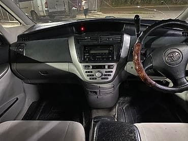 Toyota Opa: 2004 г., 2 л, Вариатор, Бензин, Универсал — 7