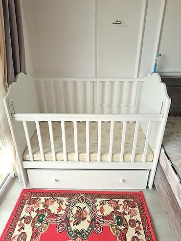 Детские кресла: Детская кровать трансформер, Б/у, Другой тип, цвет - Белый — 1