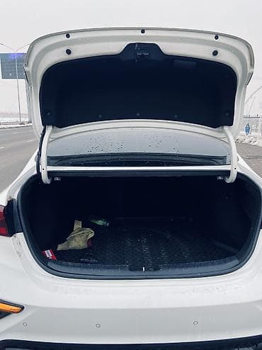 Kia K3: 2019 г., 1.6 л, Автомат, Бензин, Седан — 6