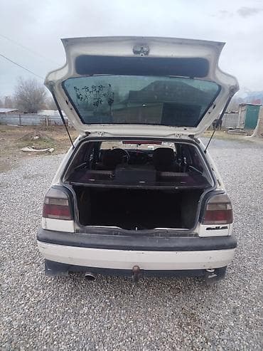 Продажа авто: Volkswagen Golf: 1992 г., 1.8 л, Ручные, Бензин, Хэтчбэк — 7