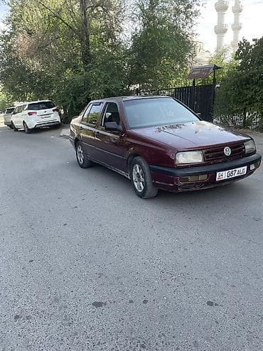 1994: Volkswagen Vento: 1994 г., 1.8 л, Механика, Бензин, Седан — 9