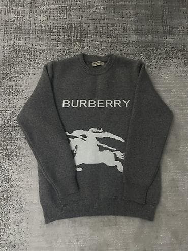 nike tech flece: Свитер Burberry, темно‑серый. - Классический крой с круглым вырезом. - — 1