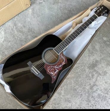 триколор: Акустическая гитара с вырезом (cutaway), черный глянцевый корпус — 1