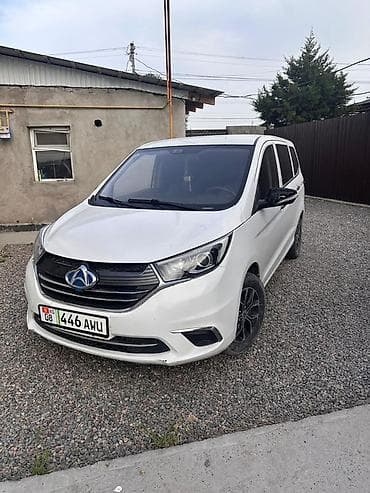 ssangyong rexton 4: Changan Auchan A600 EV: 2021 г., Автомат, Электромобиль, Минивэн — 2