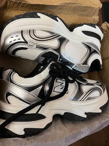 Мырзалардын бут кийими: Новая.Кроссовки в стиле dad-shoes, бело‑серебристые с черными — 6