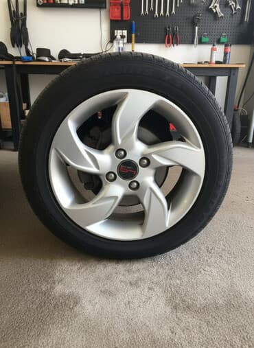 продаю шины на спринтер: Колеса в сборе 195 / 60 / R 15, Комплект, Литые, отверстий - 4 — 2