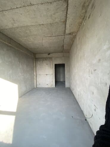 1 ком кв в бишкеке продажа: 3 бөлмө, 73 кв. м, Элитка, 8 кабат, ПСО (өзү оңдоп түзөтүп бүтүү үчүн) — 4