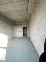 ищу квартиру в районе пишпек: 3 комнаты, 73 м², Элитка, 8 этаж, ПСО (под самоотделку) — 5