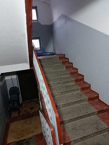 Недвижимость: 1 комната, 30 м², 104 серия, 1 этаж, Старый ремонт — 9