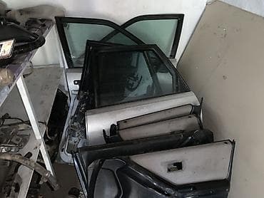 монитор соната дн8: Audi 80: 1992 г., Седан — 9