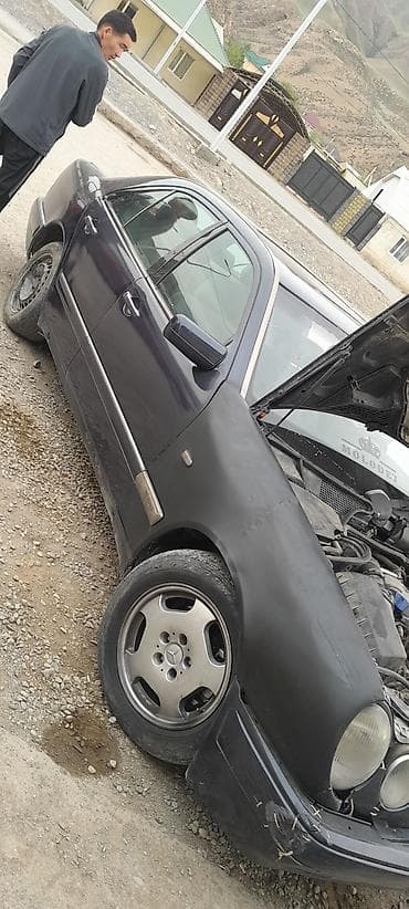 мерс 118: Mercedes-Benz E-Class: 1997 г., 3.2 л, Автомат, Бензин, Седан — 10