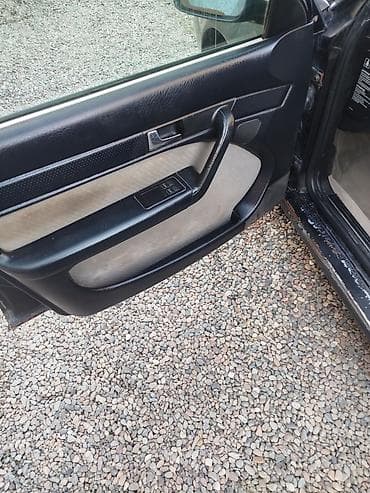 мотор v12: Audi A6: 1995 г., 2 л, Автомат, Газ, Седан — 8