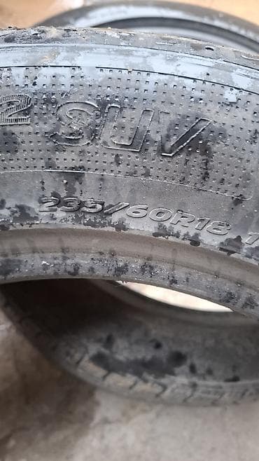 r18 235 60: - Размер: 235/60 R18 (маркировка на боковине). - Тип: летние — 2
