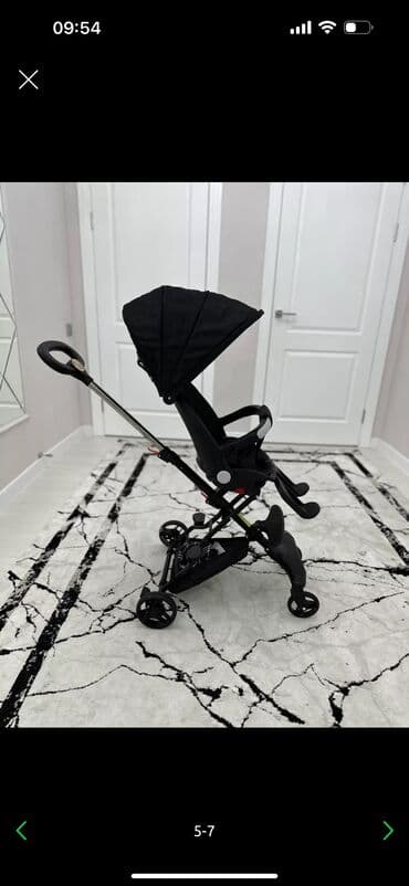 прогулочную коляску chicco: Коляска, Новый — 1