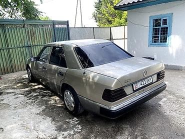 мерс 124 парок: Mercedes-Benz W124: 1991 г., Механика, Седан — 4