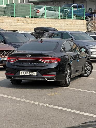 Продажа авто: Hyundai Grandeur: 2019 г., 2.4 л, Автомат, Гибрид, Седан — 7