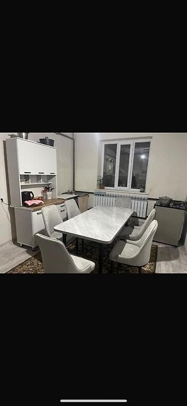 будка камок: Продаётся одноэтажный кирпичный дом с участком и капитальным — 3