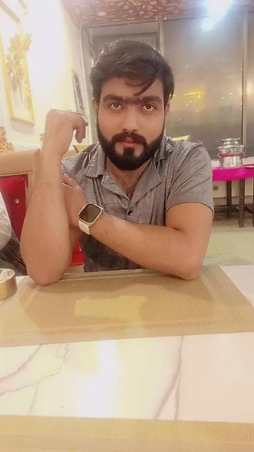 s6 lite: Смарт‑часы с прямоугольным дисплеем - Форм-фактор: прямоугольный — 1