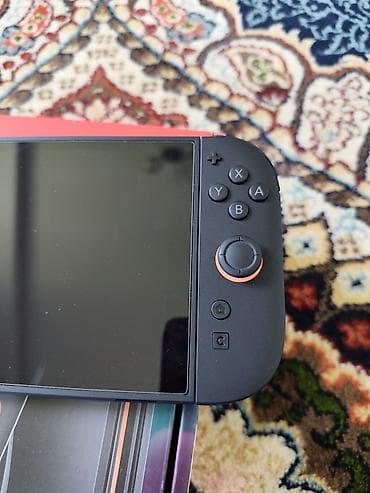 nintendo switch сколько стоит: Nintendo Switch 2 (модель OLED) — комплект для игры дома и в дороге — 4