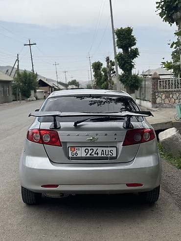 hyundai strex: Chevrolet Lacetti: 2010 г., 1.6 л, Механика, Бензин, Хэтчбэк — 3