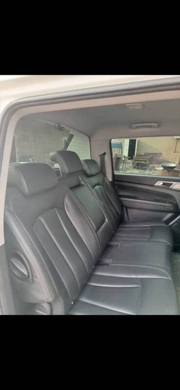 тоета каролла: Ssangyong Rexton Sports: 2018 г. — 2